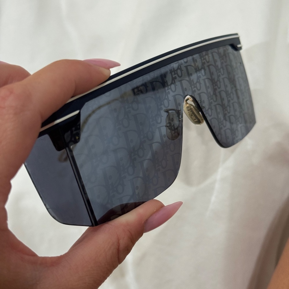 Blue Dior Oblique Mask Sunglasses - Picture 3 of 8